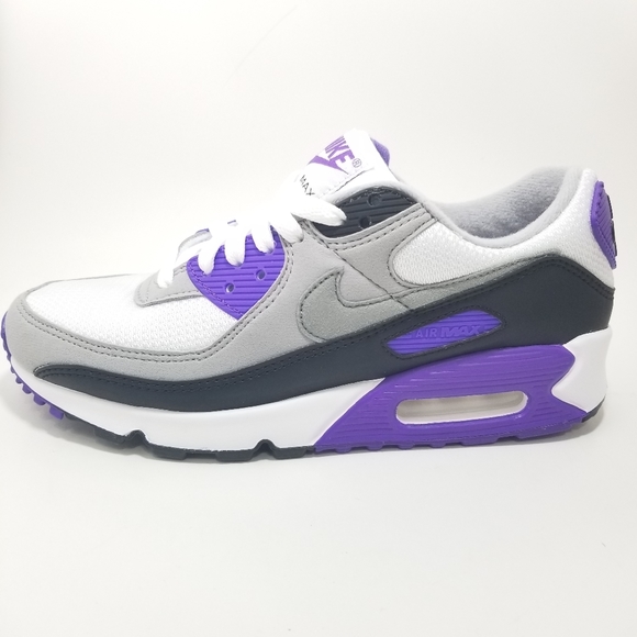 purple and black womens nike shoes